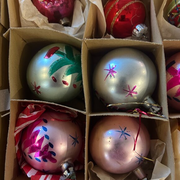 Vintage Christmas Festive Glass Indent Reflector Ornaments – Set of 12, Boxed - Picture 2 of 6